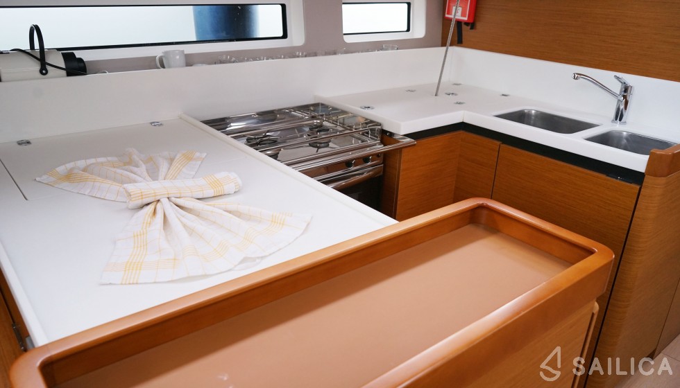 Sun Odyssey 440 - Yacht Charter Sailica