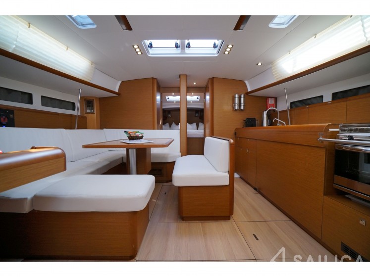 Sun Odyssey 479 - Yacht Charter Sailica