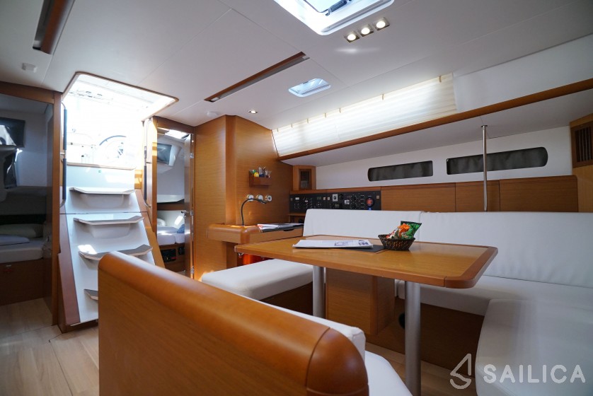 Sun Odyssey 479 - Yacht Charter Sailica