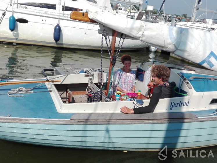 Nordic Folkboat - Yacht Charter Sailica