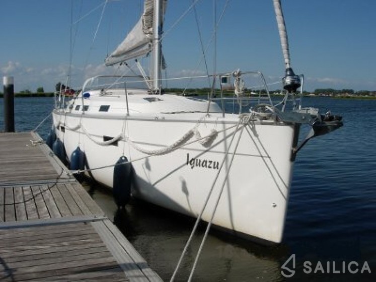Bavaria 45 Cruiser - Yacht Charter Sailica