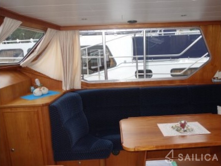 Aqua Yacht 1200 - Yacht Charter Sailica