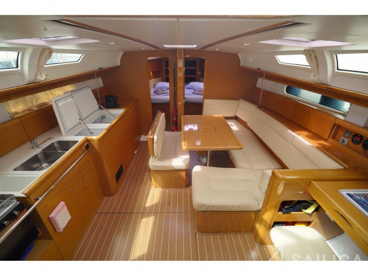Sun Odyssey 44i - Yacht Charter Sailica