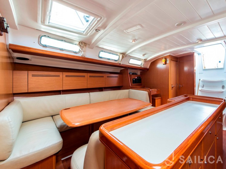 Cyclades 50.5 - Yacht Charter Sailica
