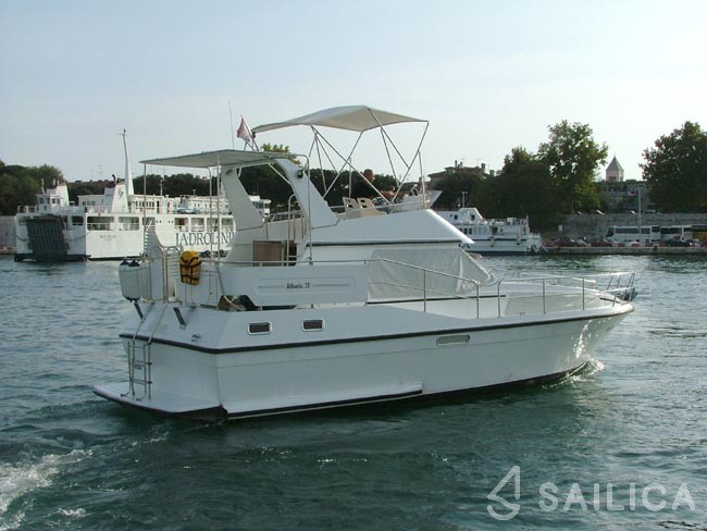 Atlantic 37 - Yacht Charter Sailica