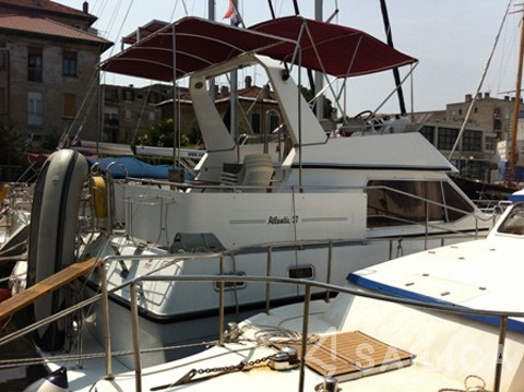 Atlantic 37 - Yacht Charter Sailica