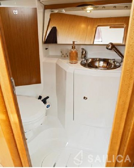 Sun Odyssey 36i - Yacht Charter Sailica