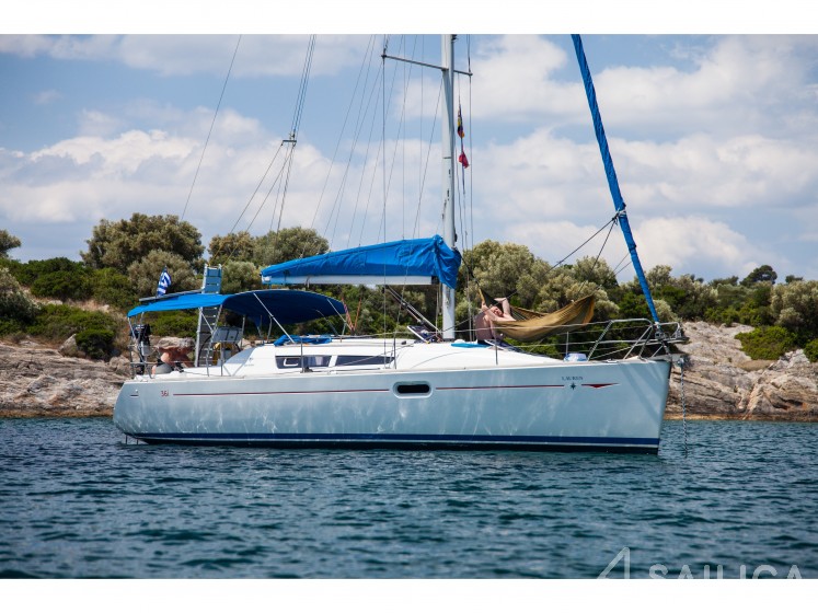 Sun Odyssey 36i - Yacht Charter Sailica