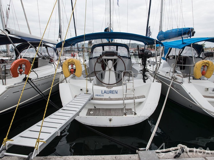 Sun Odyssey 36i - Yacht Charter Sailica