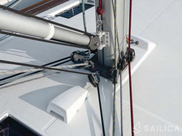 Beneteau 48 - Yacht Charter Sailica