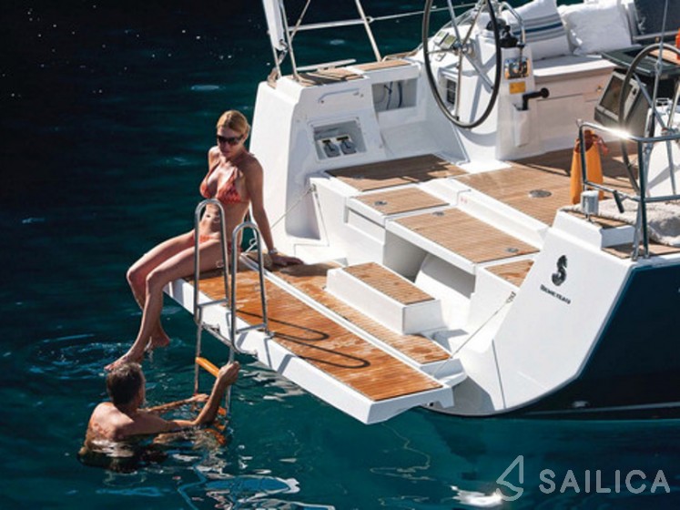Beneteau 48 - Yacht Charter Sailica