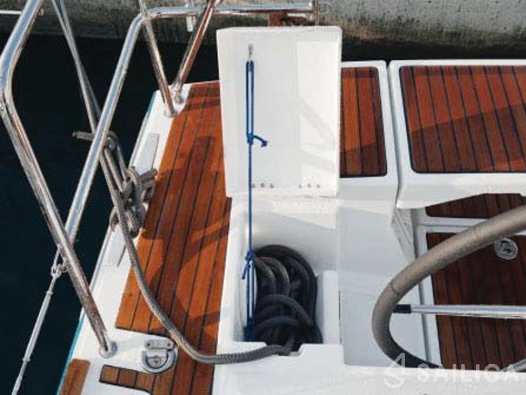 Beneteau 48 - Yacht Charter Sailica
