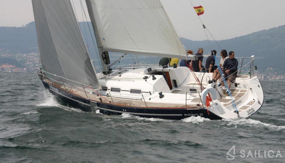 Elan 37 - Yacht Charter Sailica