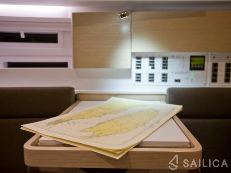 Elan 40 Impression - Yacht Charter Sailica