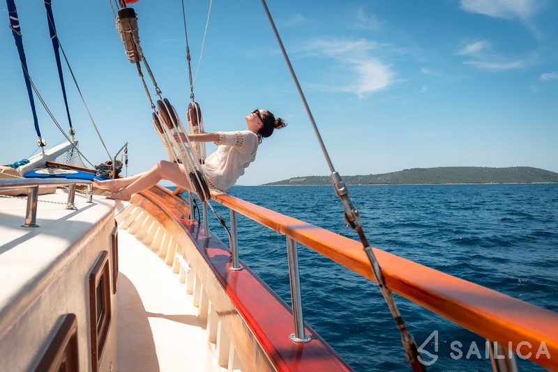 Gulet - Yacht Charter Sailica