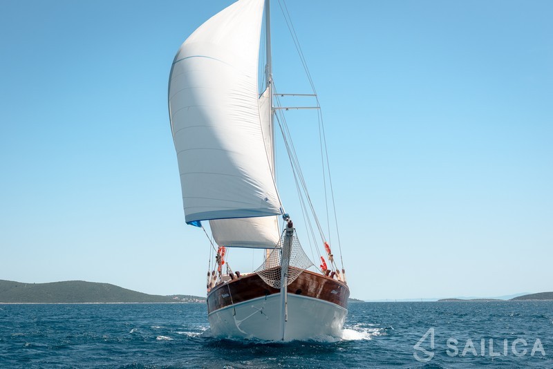 Gulet - Yacht Charter Sailica