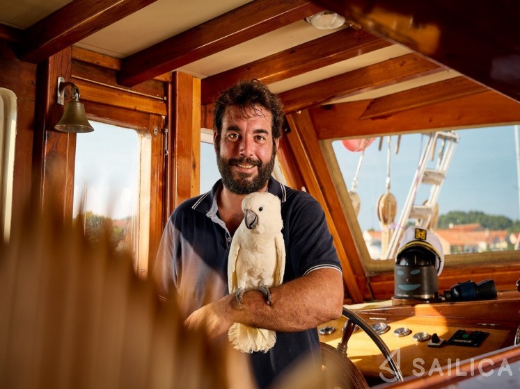 Gulet - Yacht Charter Sailica