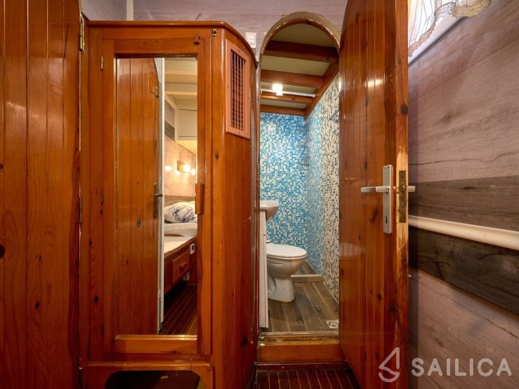 Gulet - Yacht Charter Sailica