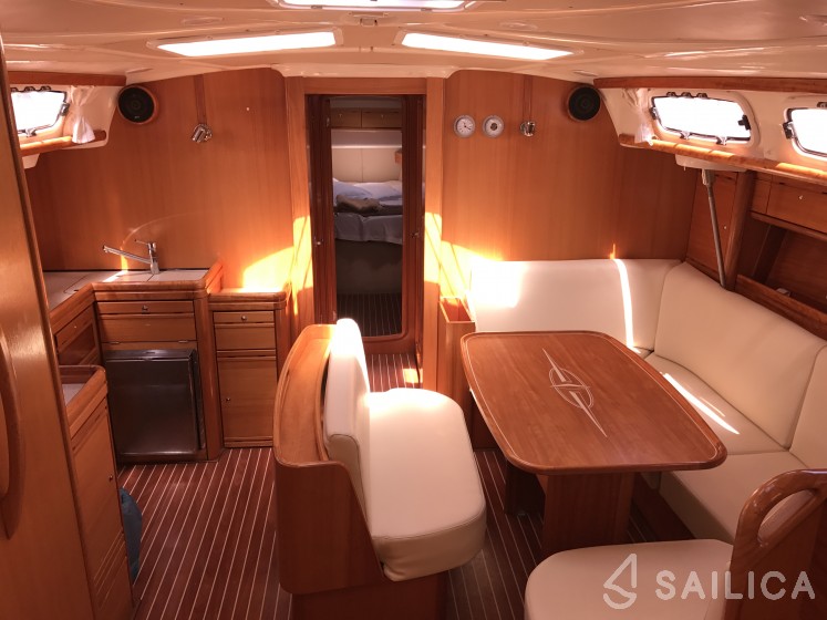 Bavaria 46 Cruiser - Yacht Charter Sailica