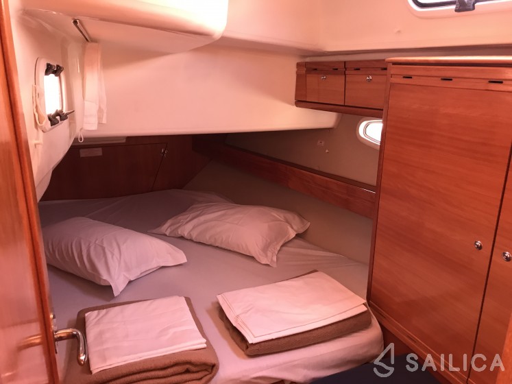 Bavaria 46 Cruiser - Yacht Charter Sailica