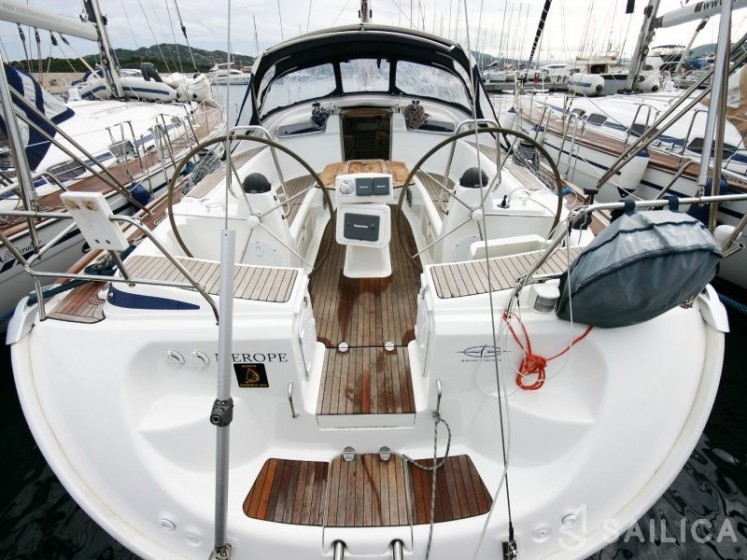 Bavaria 46 Cruiser - Yacht Charter Sailica