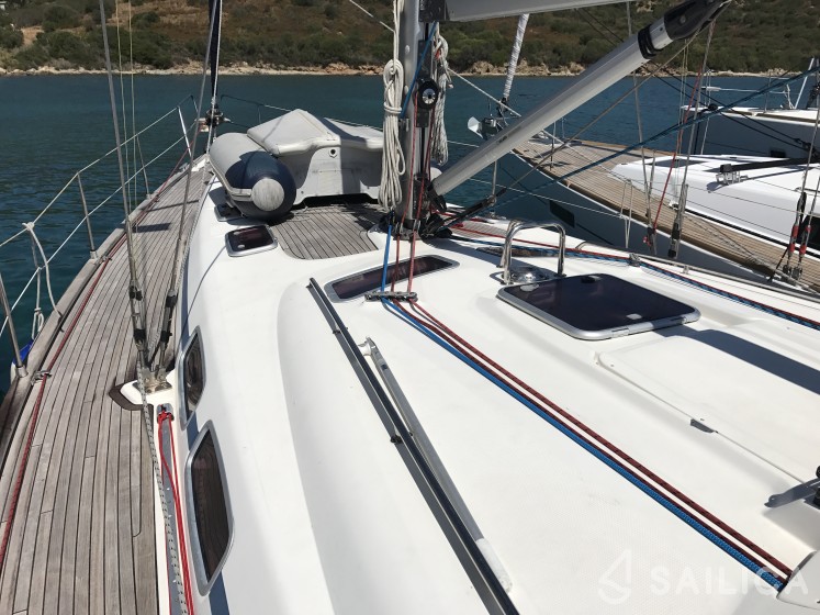 Bavaria 46 Cruiser - Yacht Charter Sailica
