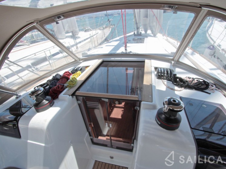 Sun Odyssey 419 - Yacht Charter Sailica