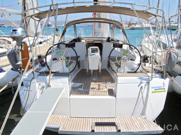 Sun Odyssey 419 - Yacht Charter Sailica
