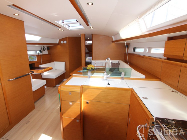 Sun Odyssey 449 - Yacht Charter Sailica