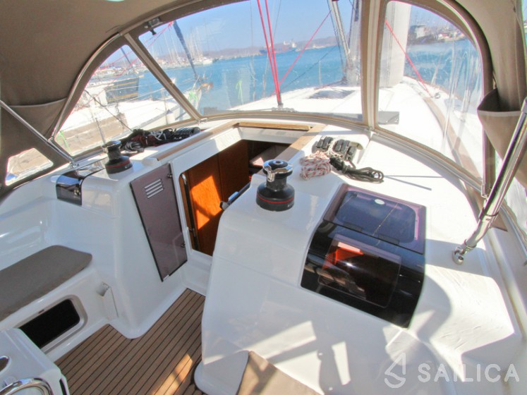 Sun Odyssey 449 - Yacht Charter Sailica