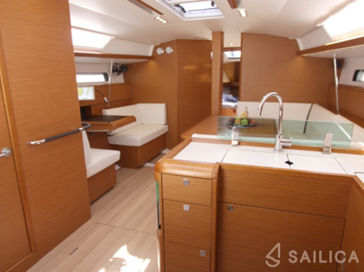 Sun Odyssey 449 - Yacht Charter Sailica