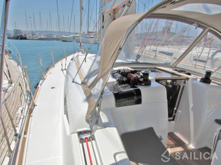 Sun Odyssey 449 - Yacht Charter Sailica