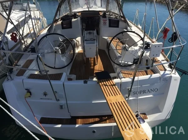 Sun Odyssey 379 - Yacht Charter Sailica