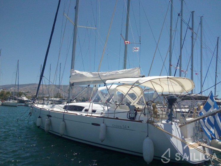 Oceanis 54 - Yacht Charter Sailica