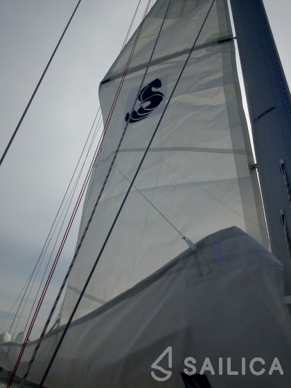 Oceanis 54 - Yacht Charter Sailica