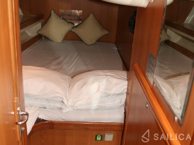 Ocean Star 51.1 - Yacht Charter Sailica