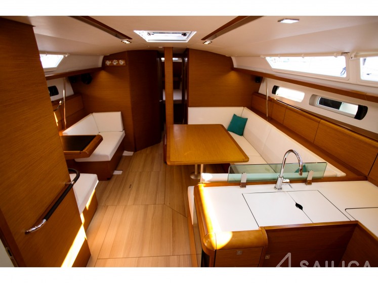 Sun Odyssey 449 - Yacht Charter Sailica