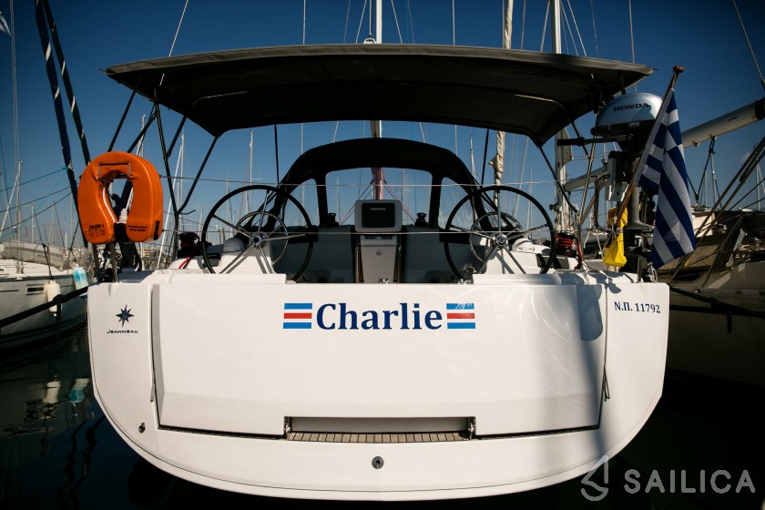 Sun Odyssey 449 - Yacht Charter Sailica