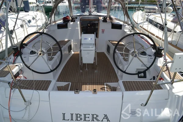 Sun Odyssey 439 - Yacht Charter Sailica