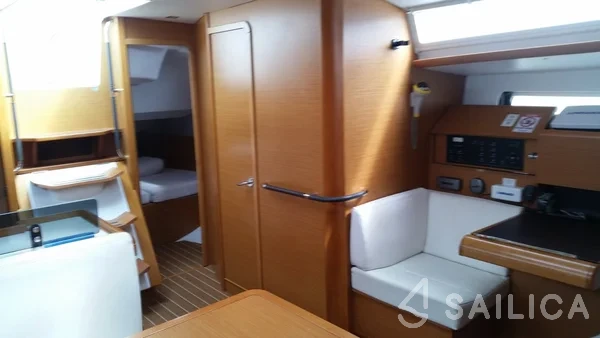 Sun Odyssey 439 - Yacht Charter Sailica
