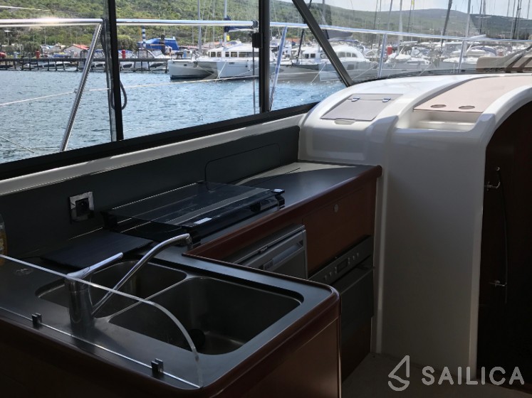 Antares 42 - Yacht Charter Sailica