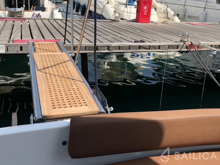 Antares 42 - Yacht Charter Sailica