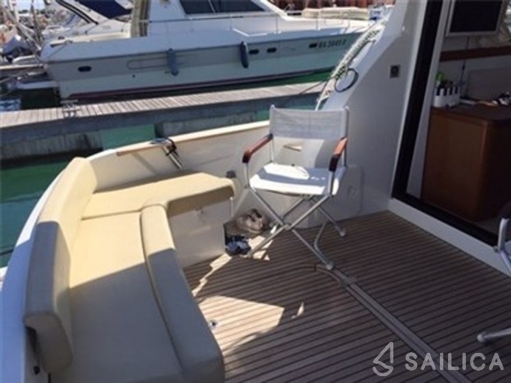 Antares 42 - Yacht Charter Sailica