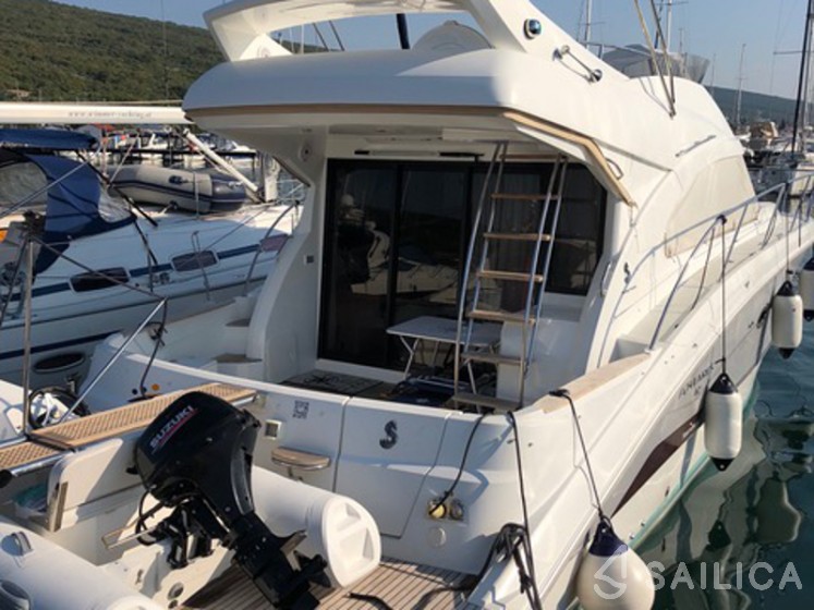 Antares 42 - Yacht Charter Sailica