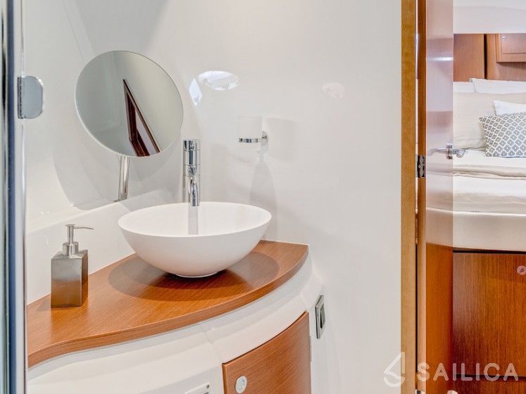 Antares 42 - Yacht Charter Sailica