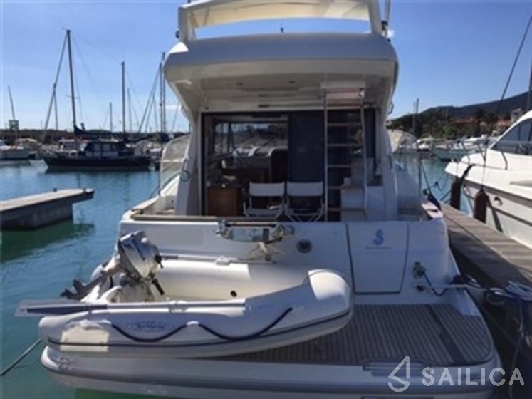 Antares 42 - Yacht Charter Sailica