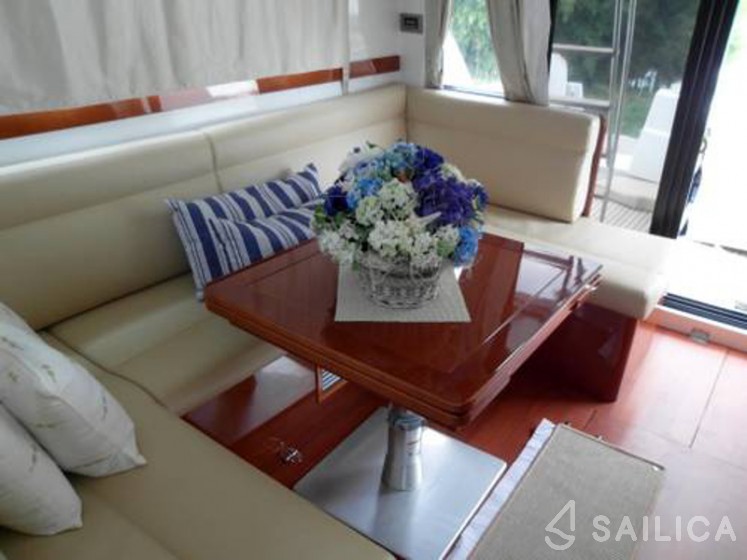 Antares 42 - Yacht Charter Sailica