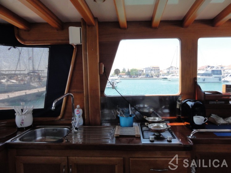Gulet - Yacht Charter Sailica