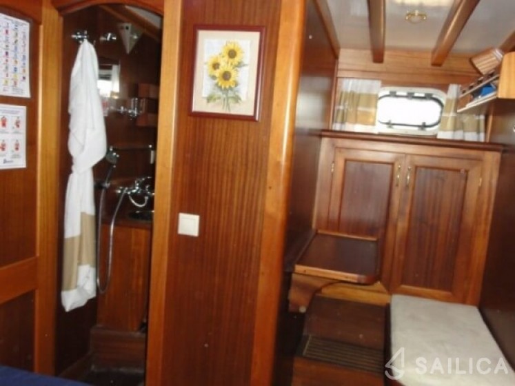 Gulet - Yacht Charter Sailica