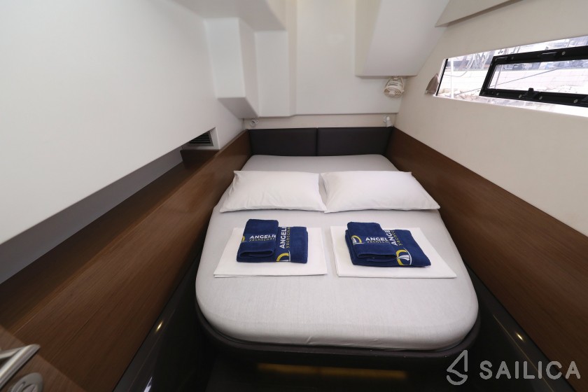 MY 37 - Yacht Charter Sailica